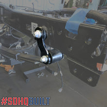 Load image into Gallery viewer, '07-21 Toyota Tundra SDHQ Built Rear Lift Shackles display