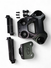 Load image into Gallery viewer, 2024+ Can Am Maverick R Billet Radius Rod Plate (Black)