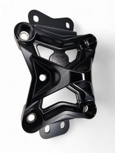 Load image into Gallery viewer, 2022 to Current Can Am X3 10 Bolt Radius Rod Plate with Pull Hook (Black)
