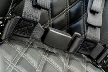 Load image into Gallery viewer, H2A 4-Point Auto-Latch Harness | UTVO-H2A
