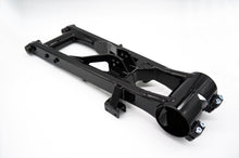 Load image into Gallery viewer, Honda TRX450 Swing Arm