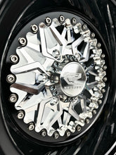 Load image into Gallery viewer, Impact - FF Forged Silver Maverick R 6x139.7