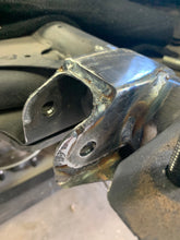 Load image into Gallery viewer, Can Am X3 Weld in trailing arm and rear shocktower brace