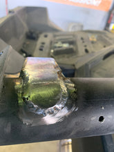 Load image into Gallery viewer, Can Am X3 Weld in trailing arm and rear shocktower brace
