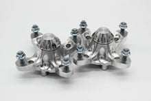 Load image into Gallery viewer, Yamaha Raptor 700 Billet Aluminum Front Wheel Hubs