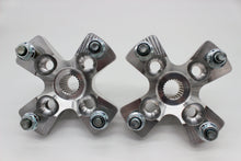 Load image into Gallery viewer, Honda TRX450/400EX/250X/300EX Billet Rear Wheel Hubs