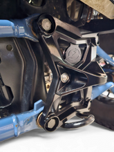 Load image into Gallery viewer, 2020-2024 Polaris RZR Pro XP Radius Rod Plate with Tow Hook Black