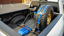 Load image into Gallery viewer, '21-23 Ram 1500 TRX SDHQ Built In Bed Chase Rack