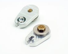 Load image into Gallery viewer, Shift Cable Retainer - 2021+ Pro R