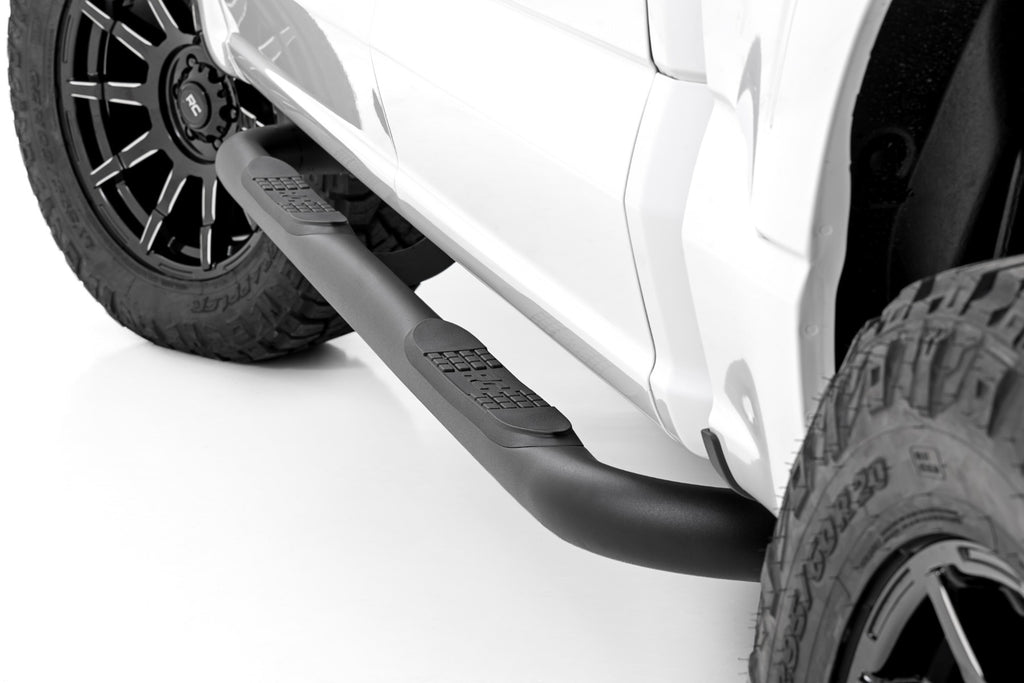 Nerf Steps | 3-Inch Tube | Crew Cab | Ford F-150/Lightning/F-250/F-350/Raptor (15-26)