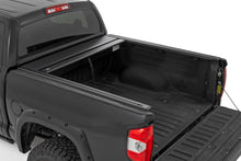 Load image into Gallery viewer, Manual Retractable Bed Cover | 5'7" Bed | Toyota Tundra 2WD/4WD (2007-2021)