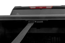 Load image into Gallery viewer, Manual Retractable Bed Cover | 6'9" Bed | Chevy/GMC 2500HD/3500HD (20-26)