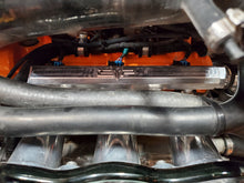 Load image into Gallery viewer, 2017+ Can-Am Maverick X3 Billet Fuel Rail