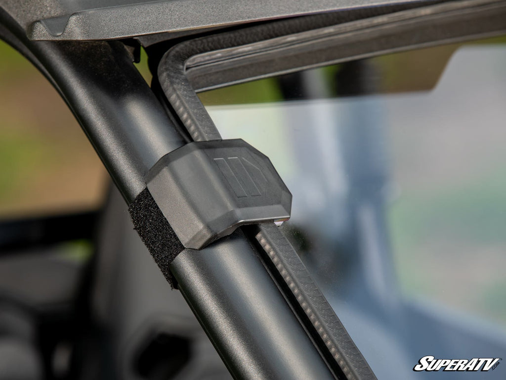 VENTED WINDSHIELD
