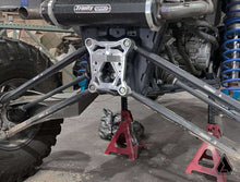 Load image into Gallery viewer, Assault Industries Stinger Billet Radius Rod Reinforcement Plate (Fits: Pro XP)