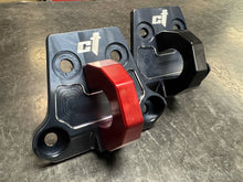 Load image into Gallery viewer, Maverick R Tow Plate
